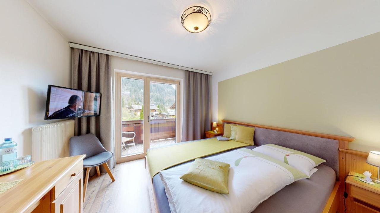 Das Panoramablick Lofer Luaran gambar
