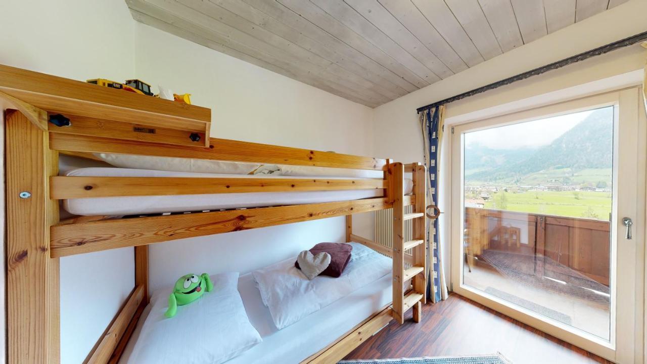 Das Panoramablick Lofer Luaran gambar