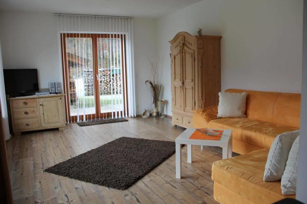 Das Panoramablick Lofer Luaran gambar