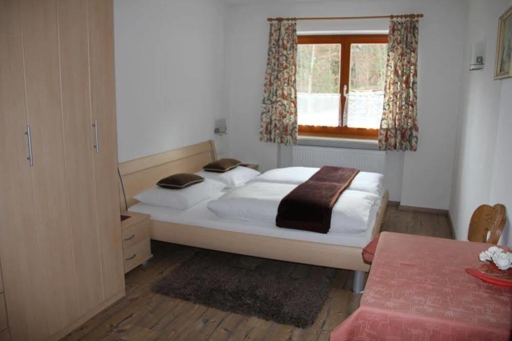 Das Panoramablick Lofer Luaran gambar