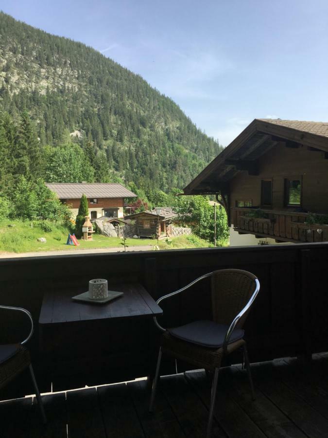 Das Panoramablick Lofer Luaran gambar